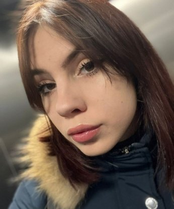 Я креативная и открытая к новым идеям, всегда стараюсь удовлетворить все твои фантазии. В моих услугах включено все, что ты мог бы пожелать: классический и оральный секс, массаж и многое другое. Я с удовольствием приглашу тебя в уютную квартиру в Москве, где мы сможем полностью расслабиться и насладиться друг другом. Подтверждают мои возможности и отзывы моих довольных клиентов. А еще, вот несколько фото для тебя 😘🔥. Жду встречи с нетерпением, чтобы сделать нашу встречу незабываемой! Катенька